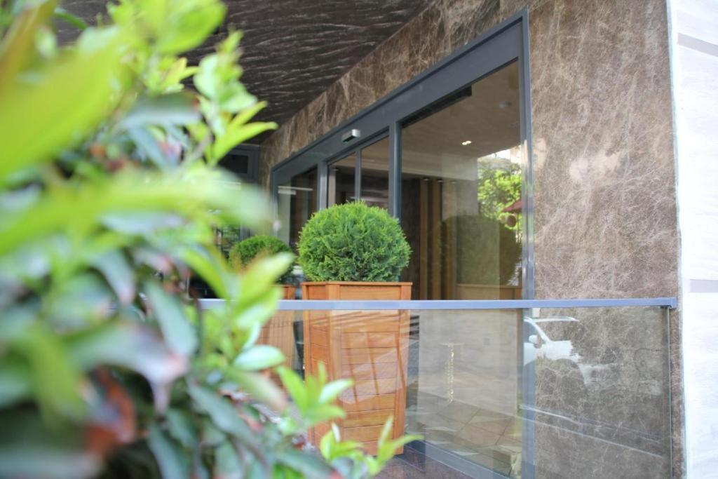 Home Boutique Hostel บากู ภายนอก รูปภาพ