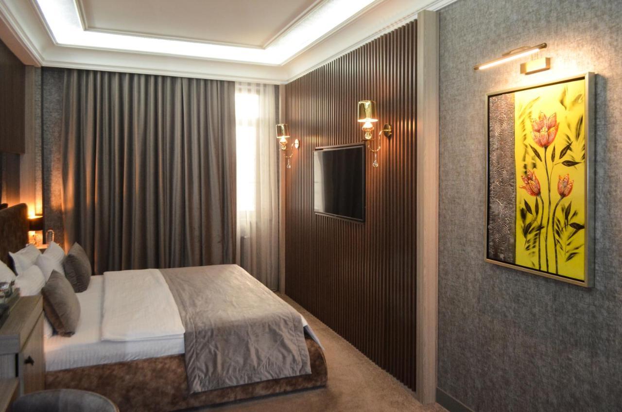 Home Boutique Hostel บากู ภายนอก รูปภาพ
