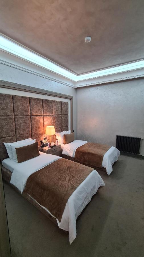 Home Boutique Hostel บากู ภายนอก รูปภาพ