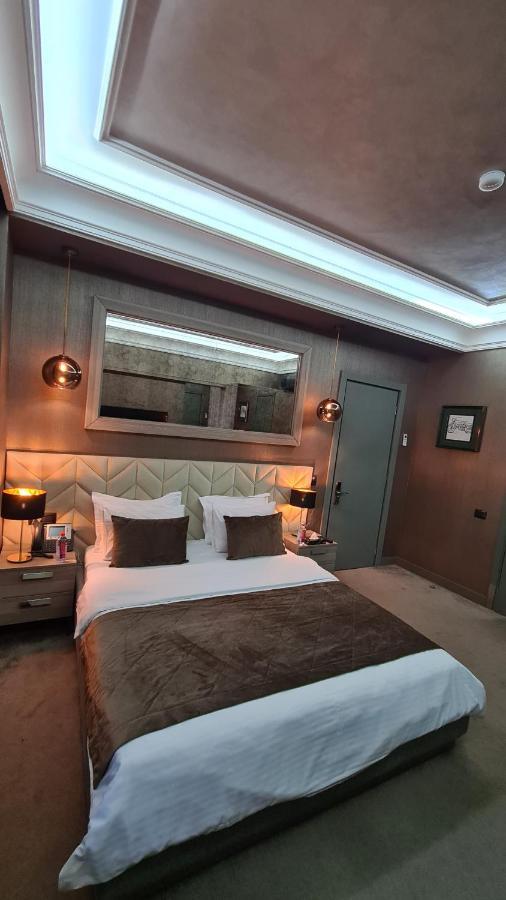 Home Boutique Hostel บากู ภายนอก รูปภาพ