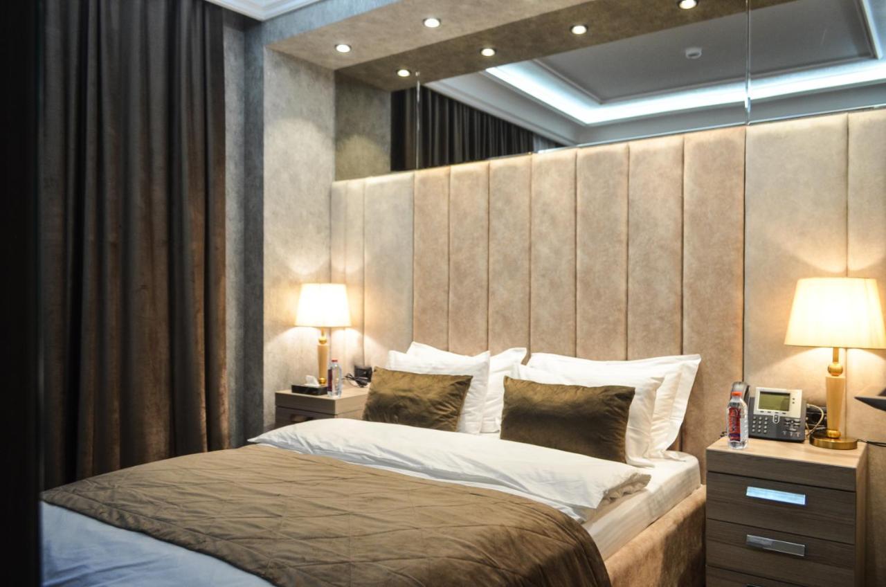 Home Boutique Hostel บากู ภายนอก รูปภาพ