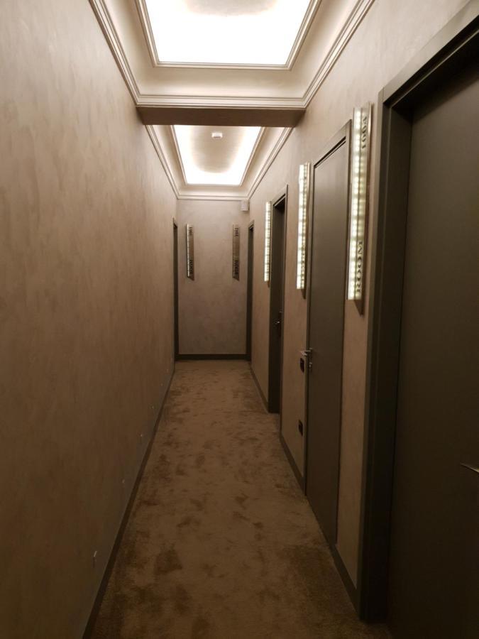 Home Boutique Hostel บากู ภายนอก รูปภาพ
