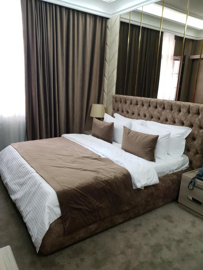Home Boutique Hostel บากู ภายนอก รูปภาพ