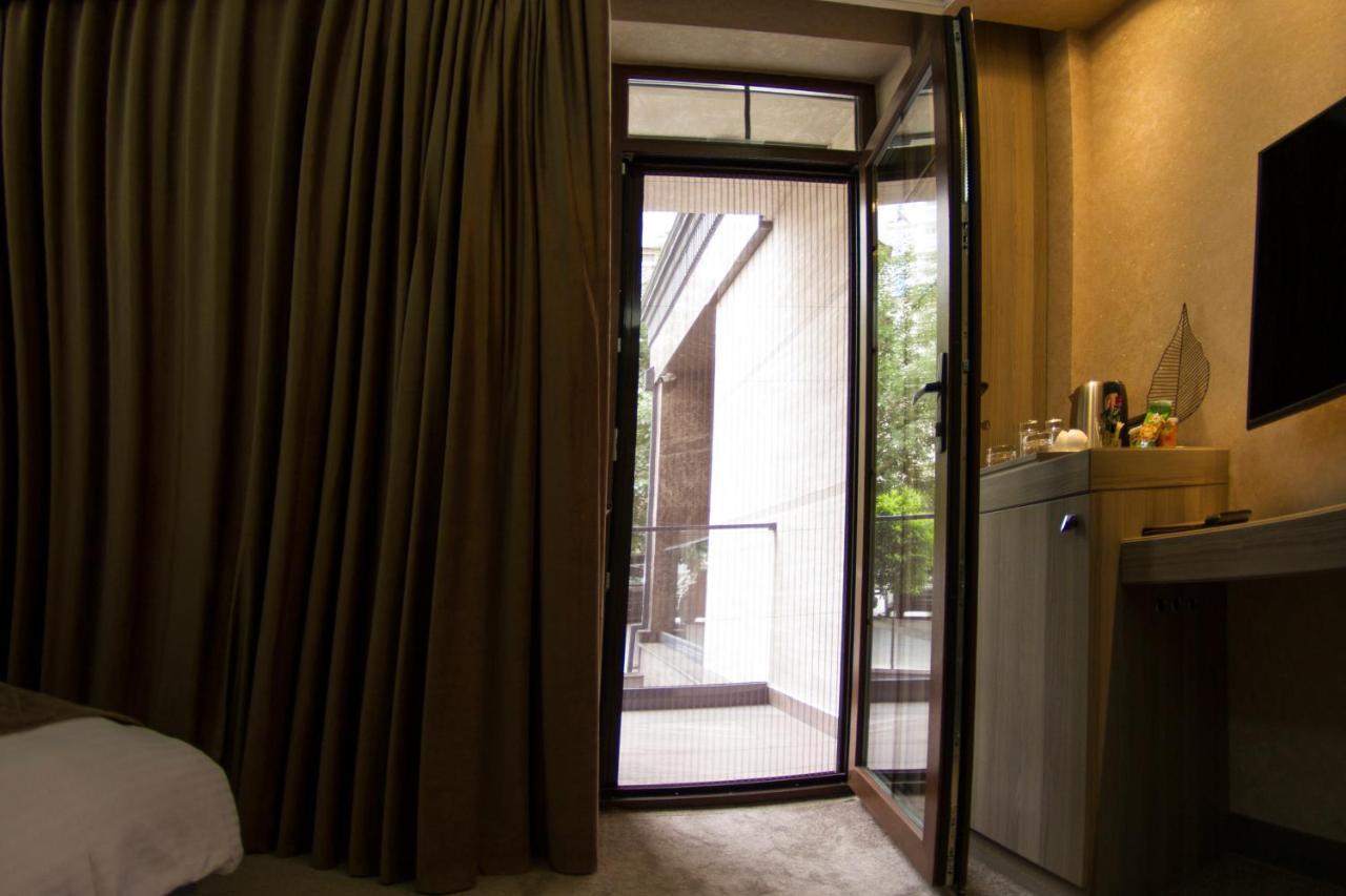 Home Boutique Hostel บากู ภายนอก รูปภาพ