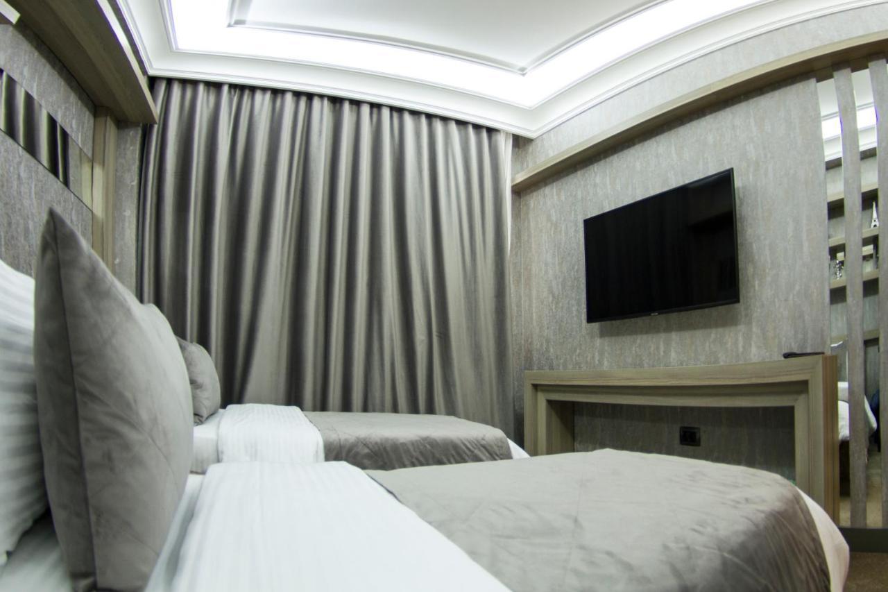 Home Boutique Hostel บากู ภายนอก รูปภาพ