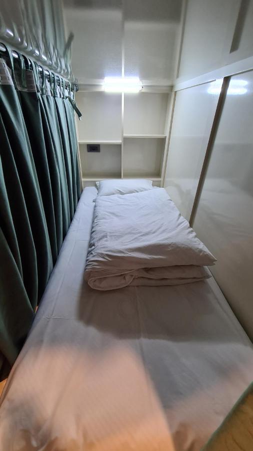 Home Boutique Hostel บากู ภายนอก รูปภาพ
