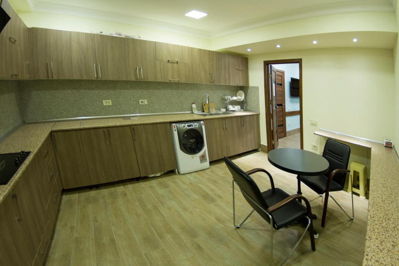 Home Boutique Hostel บากู ภายนอก รูปภาพ